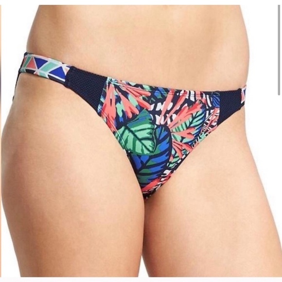 Athleta | Hanalei Bikini Bottom‎ S - Picture 8 of 9